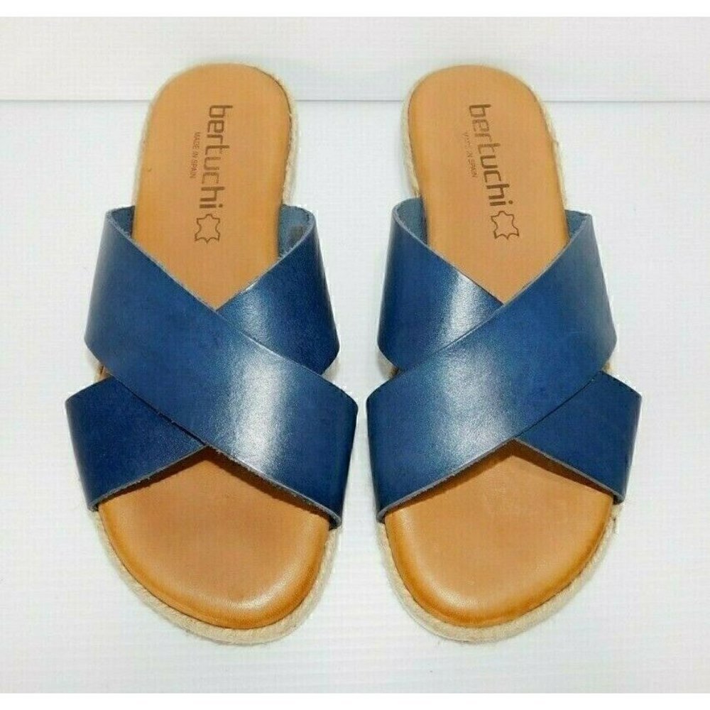 BERTUCHI BLUE LEATHER SANDALS, WOMAN'S SIZE 36, APPROX SIZE 5.5 - Picture 2 of 8
